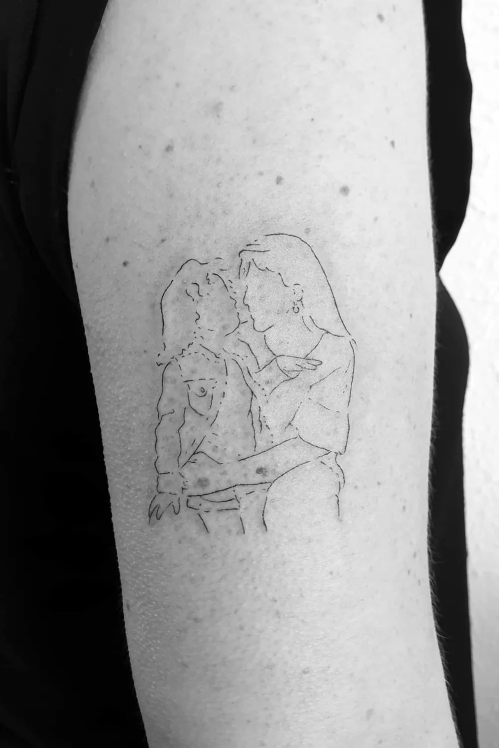 madre hijo e hija silueta