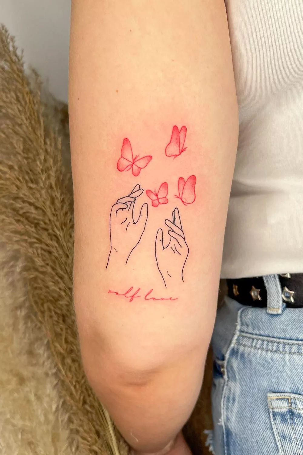 tatuajes de amor propio con mariposas