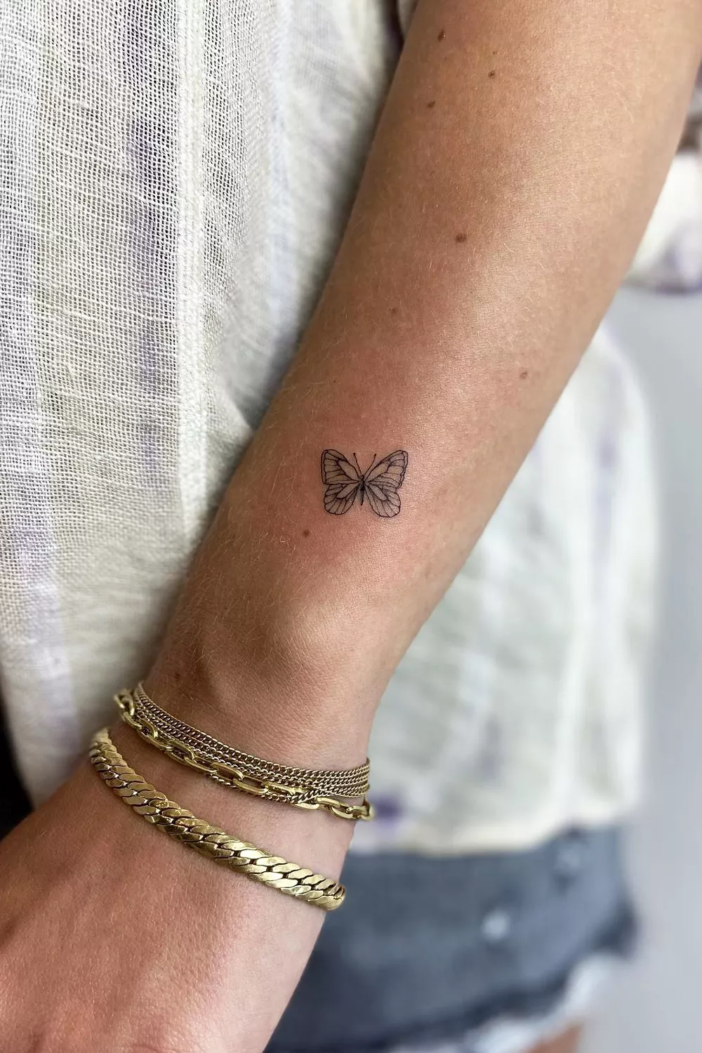 tatuajes de mariposas en el brazo