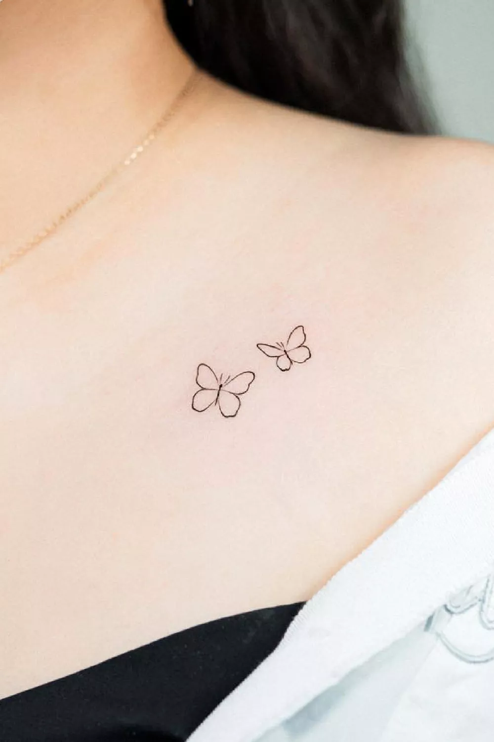 hombro tatuajes de mariposas