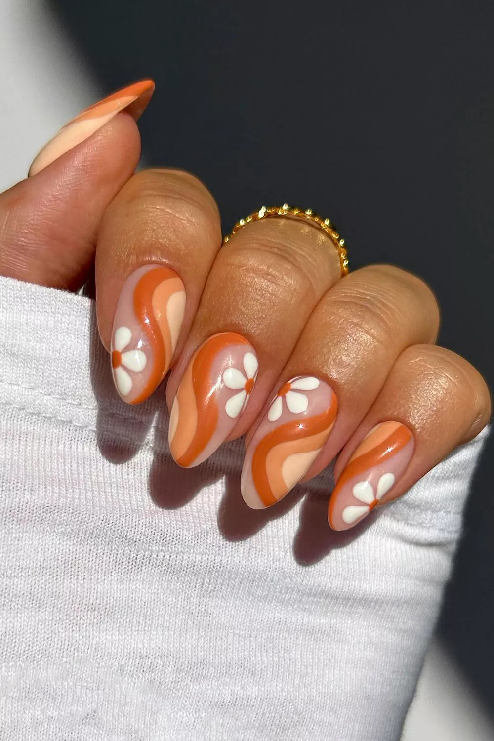 u&ntilde;as aesthetic oto&ntilde;o