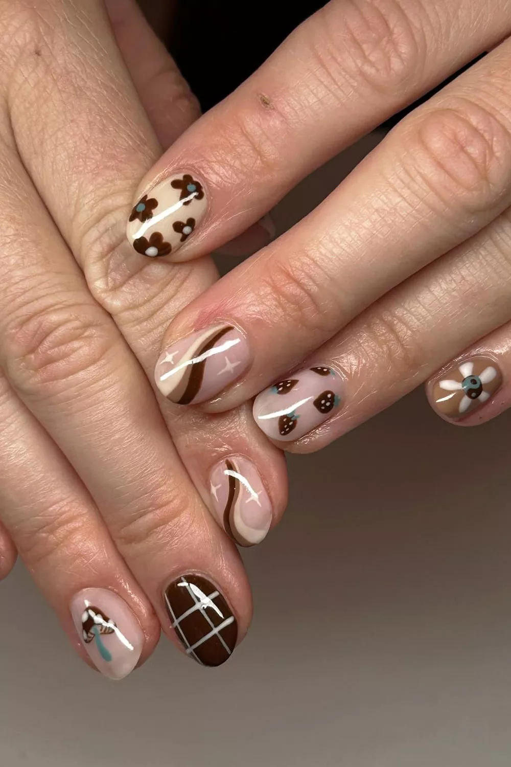u&ntilde;as cortas oto&ntilde;o