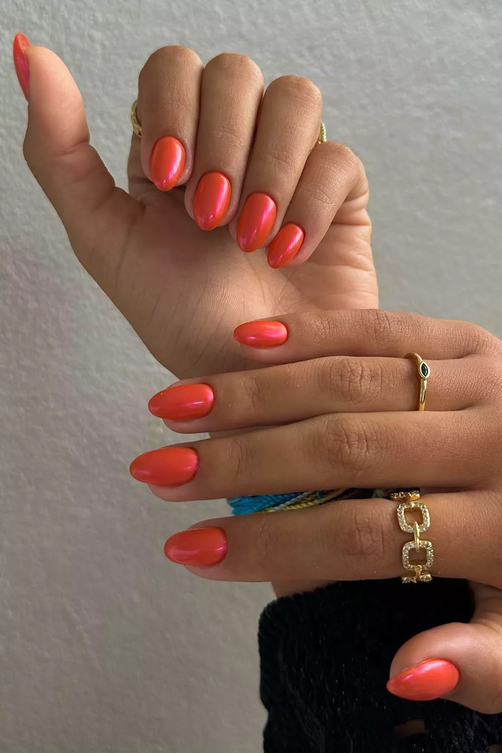 u&ntilde;as metalizadas