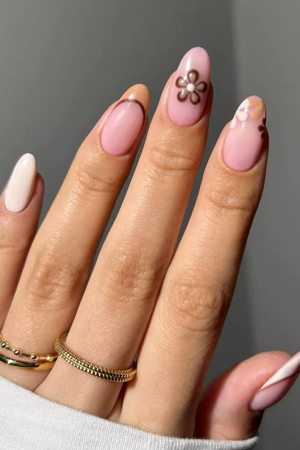 u&ntilde;as oto&ntilde;o 2023