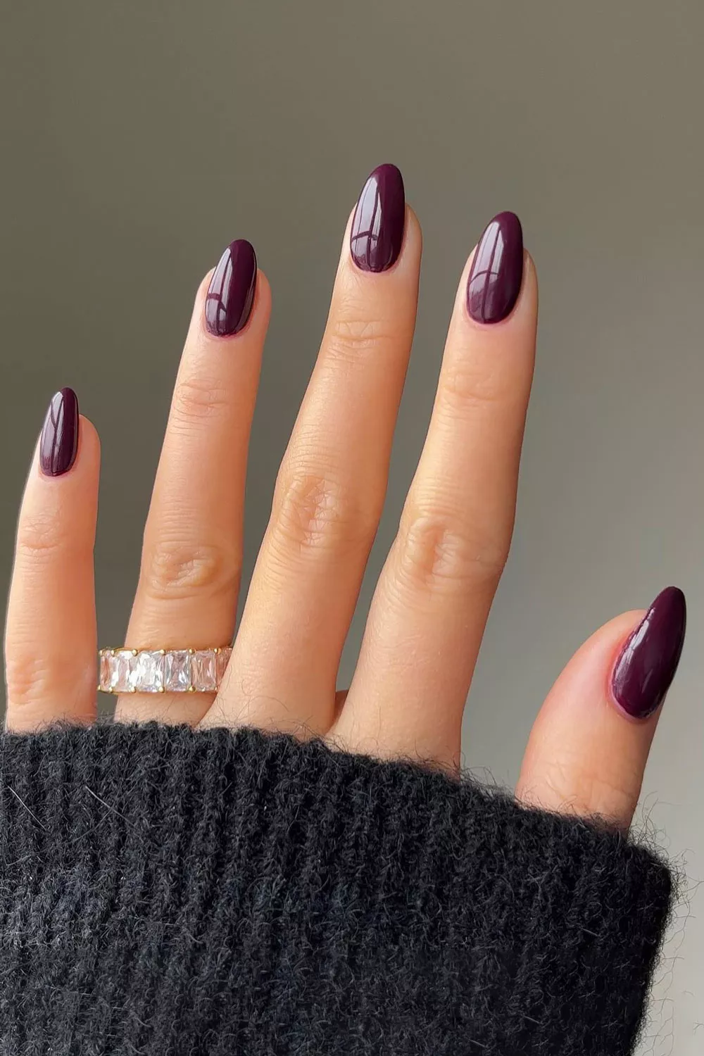 u&ntilde;as rojo burdeos