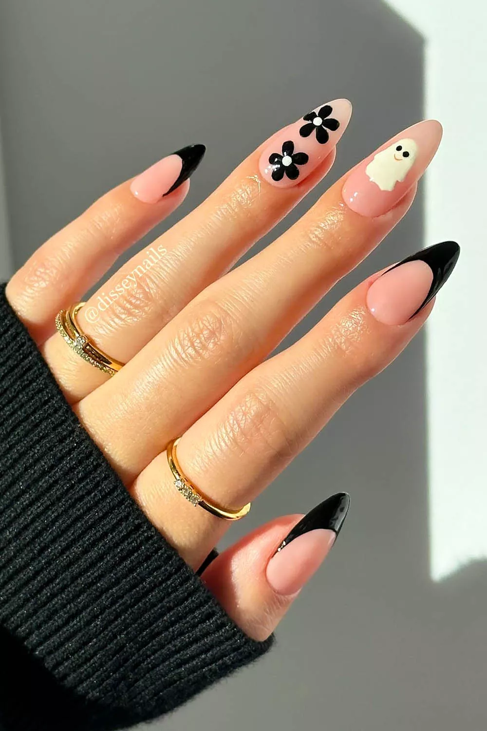 manicura kawaii con flores