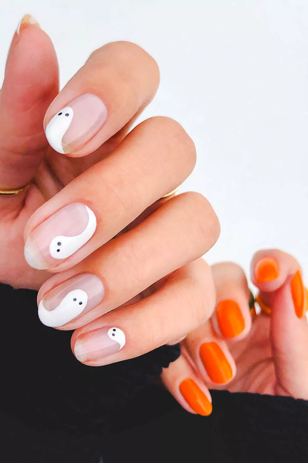 u&ntilde;as pintadas halloween con fantasmas