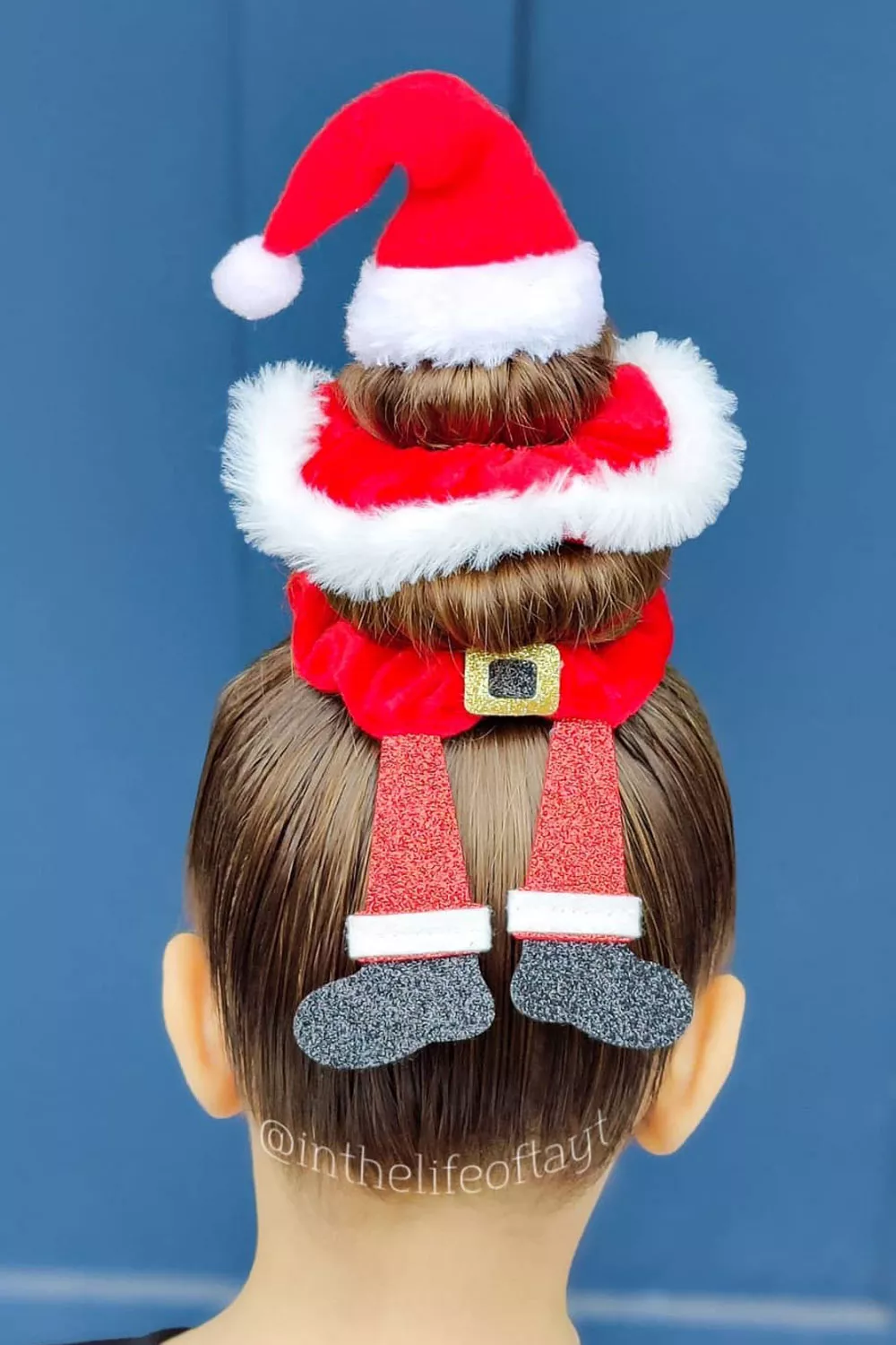 peinados con gorro navideño