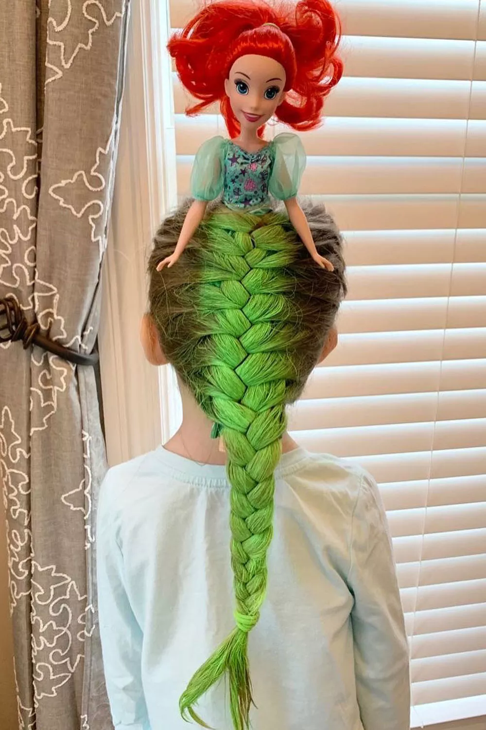 peinado loco sirenita muñeca sirena y trenza