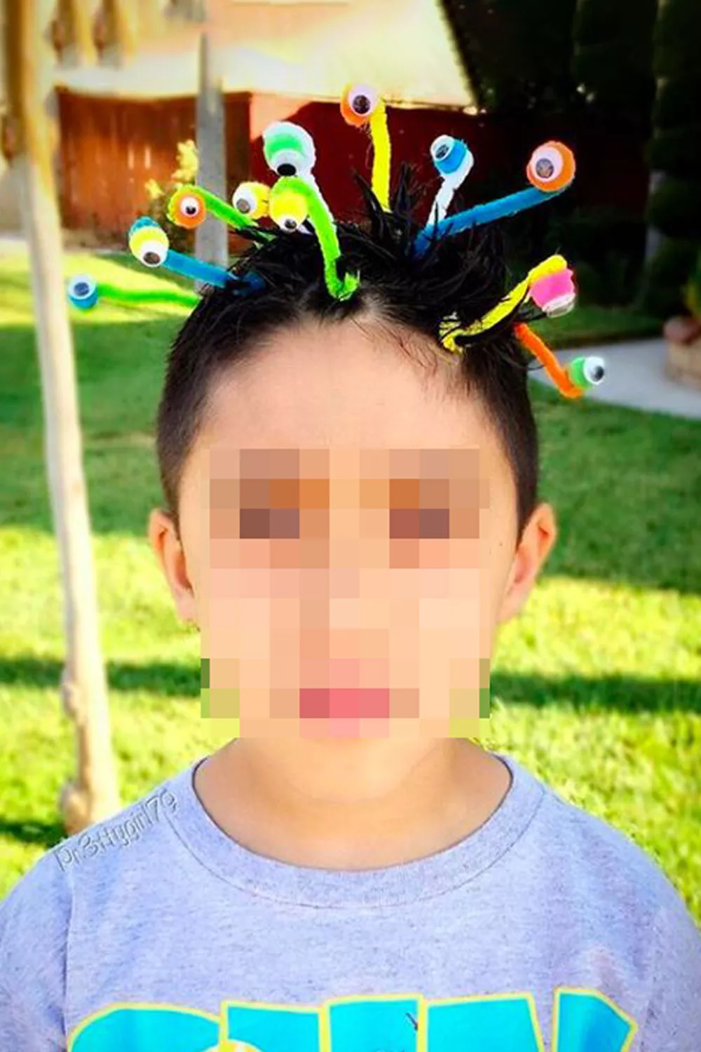 peinados infantiles con limpiapipas y ojos para halloween