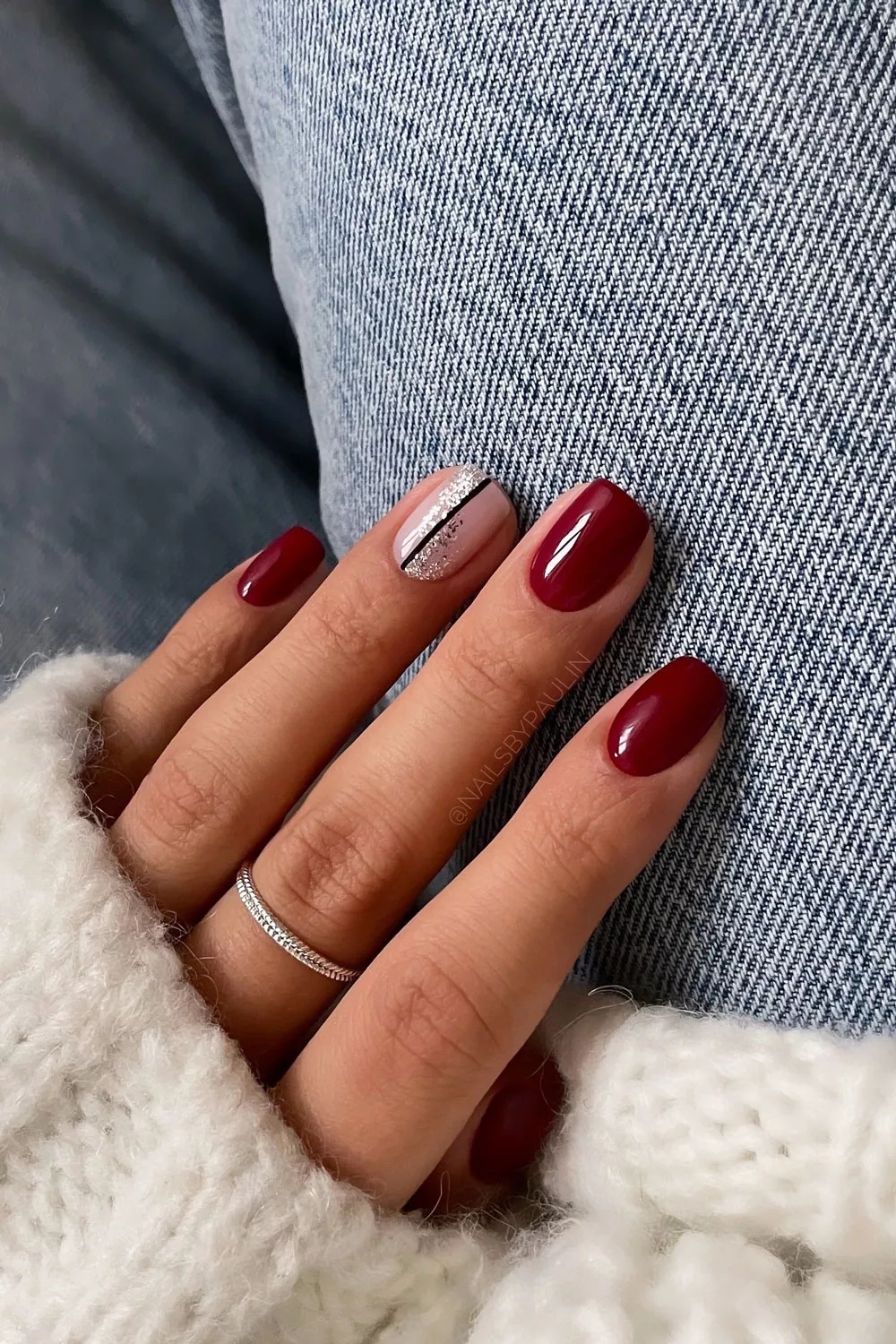 uñas navidad rojo y plateado