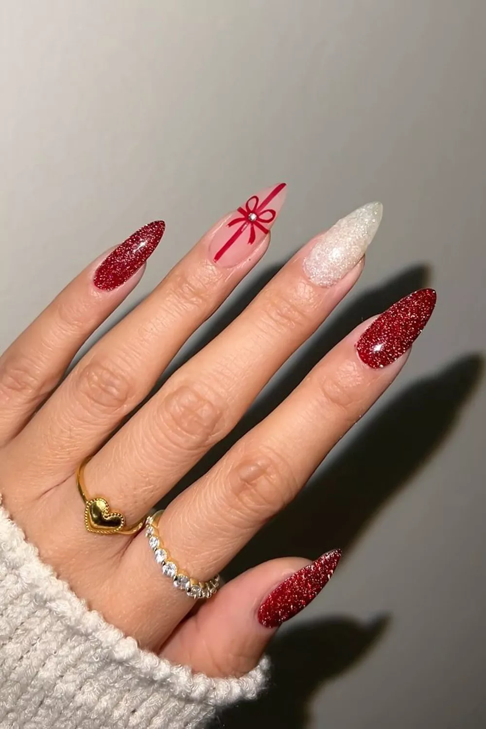 uñas para navidad rojas brillantes